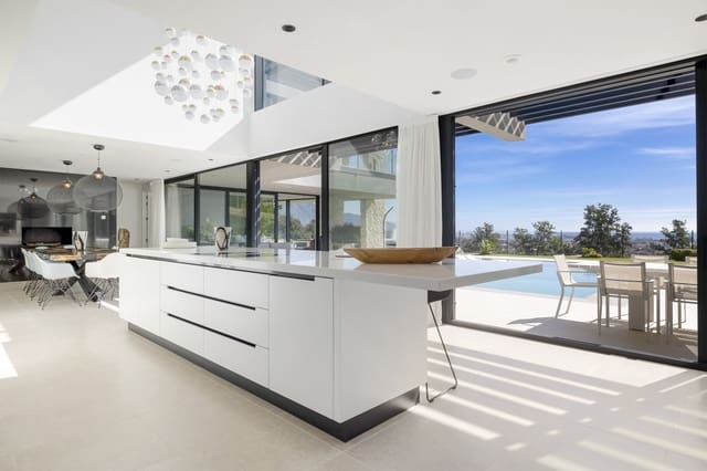5 sovrum Villa till salu i Benahavís med pool garage - 4 250 000 € (Ref: 10020671)
