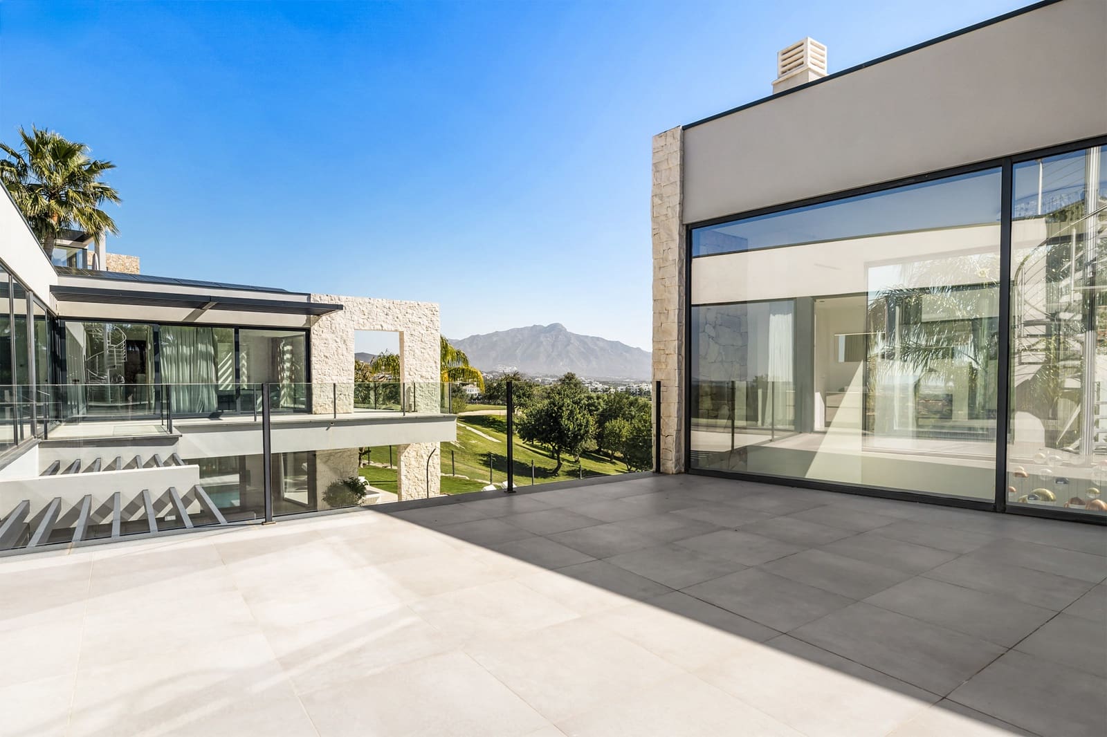 5 chambre Villa/Maison à vendre à Benahavis avec piscine garage - 4 250 000 € (Ref: 10020671)