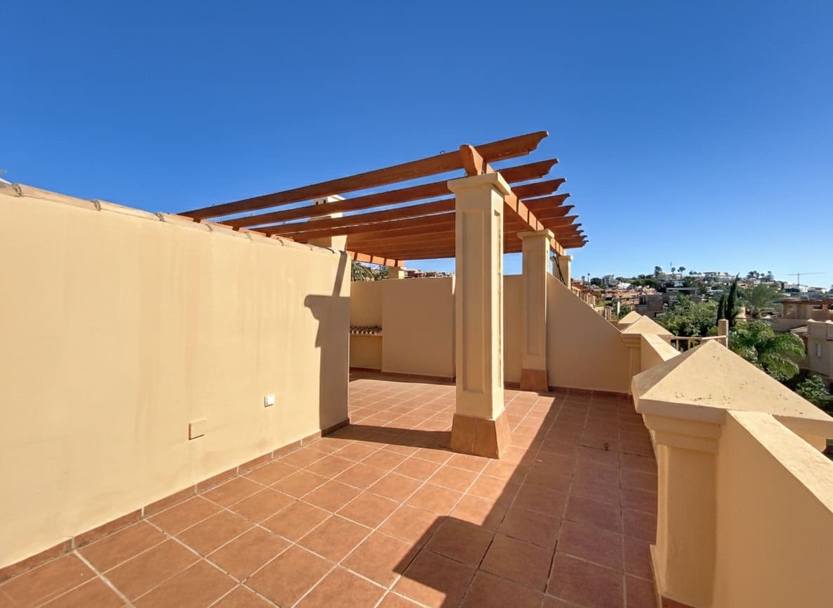 3 soveværelse Byhus til salg i Buenas Noches med swimmingpool garage - € 470.000 (Ref: 10025399)