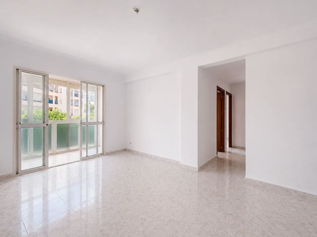 3 sovrum Lägenhet till salu i Estepona - 265 000 € (Ref: 10033673)