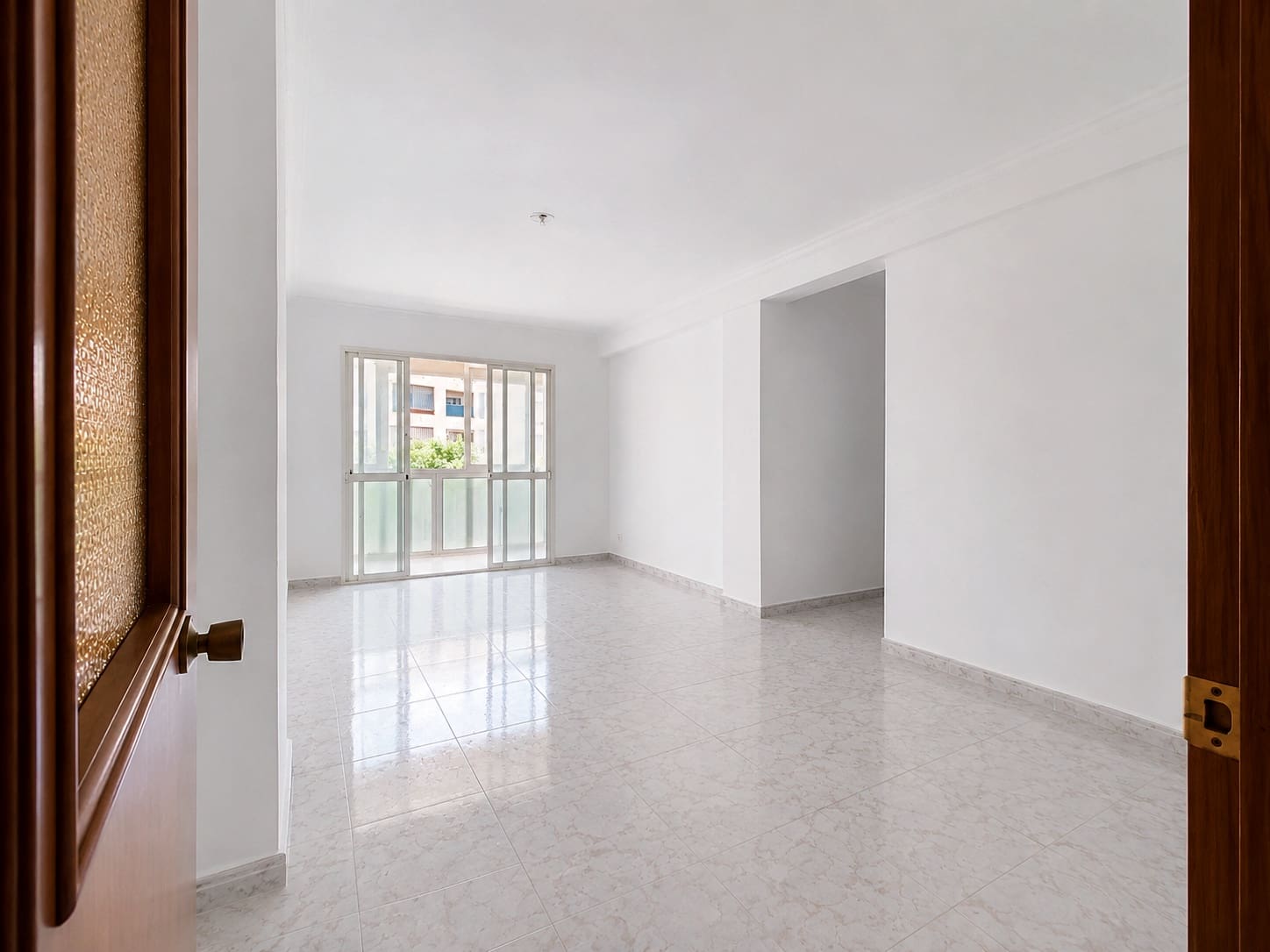 3 sovrum Lägenhet till salu i Estepona - 265 000 € (Ref: 10033673)