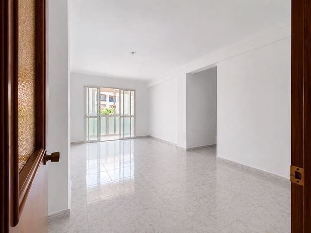 3 sovrum Lägenhet till salu i Estepona - 265 000 € (Ref: 10033673)