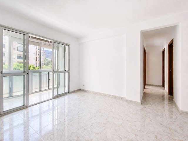 3 sovrum Lägenhet till salu i Estepona - 265 000 € (Ref: 10033673)