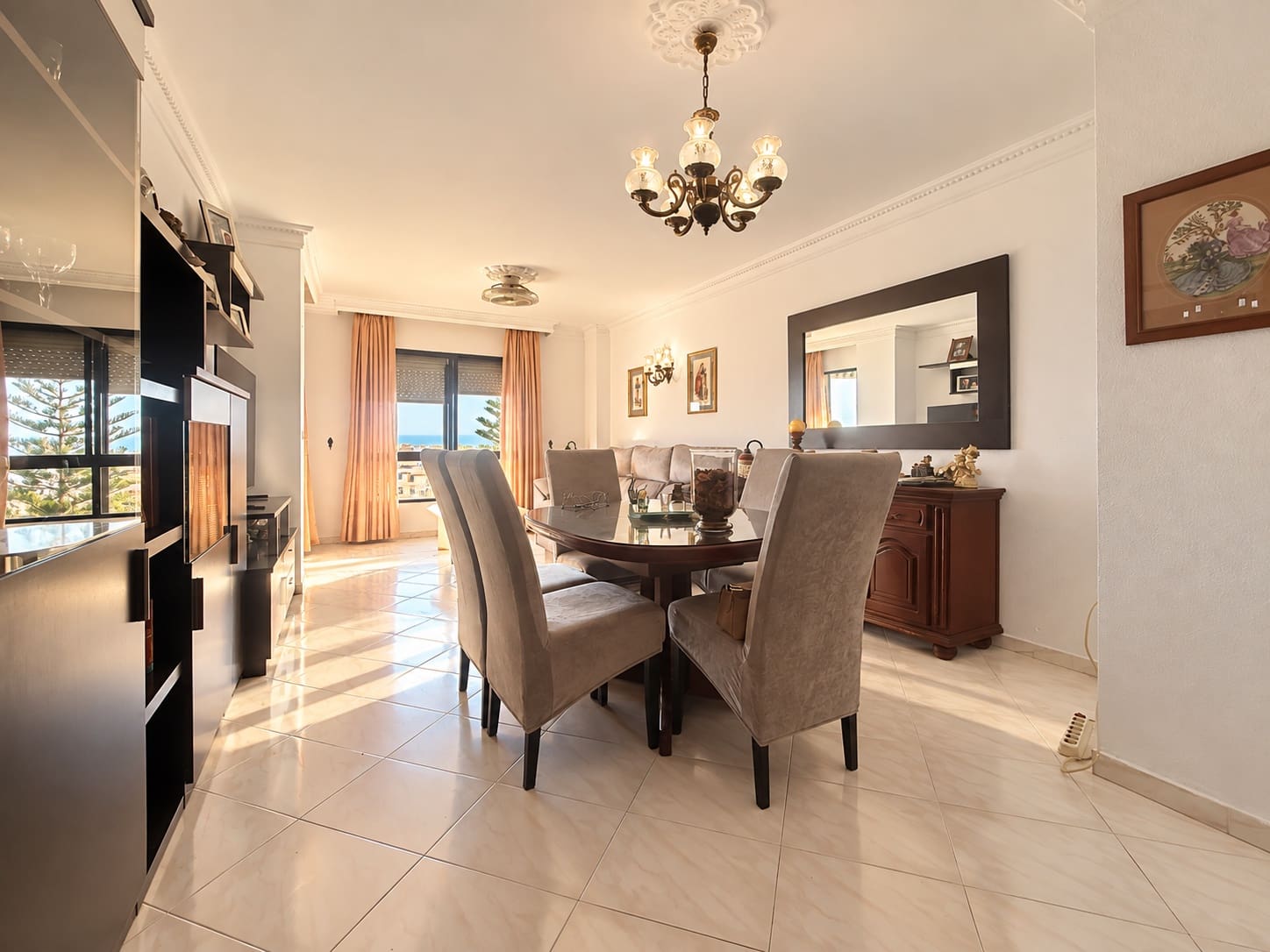4 Zimmer Penthouse zu verkaufen in Estepona mit Pool - 450.000 € (Ref: 10054966)