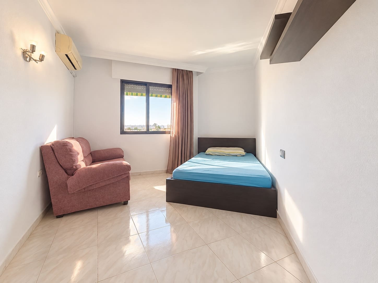4 Zimmer Penthouse zu verkaufen in Estepona mit Pool - 450.000 € (Ref: 10054966)