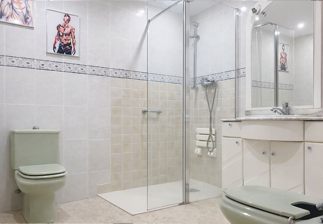 3 soveværelse Lejlighed til salg i Estepona med garage - € 320.000 (Ref: 10054967)