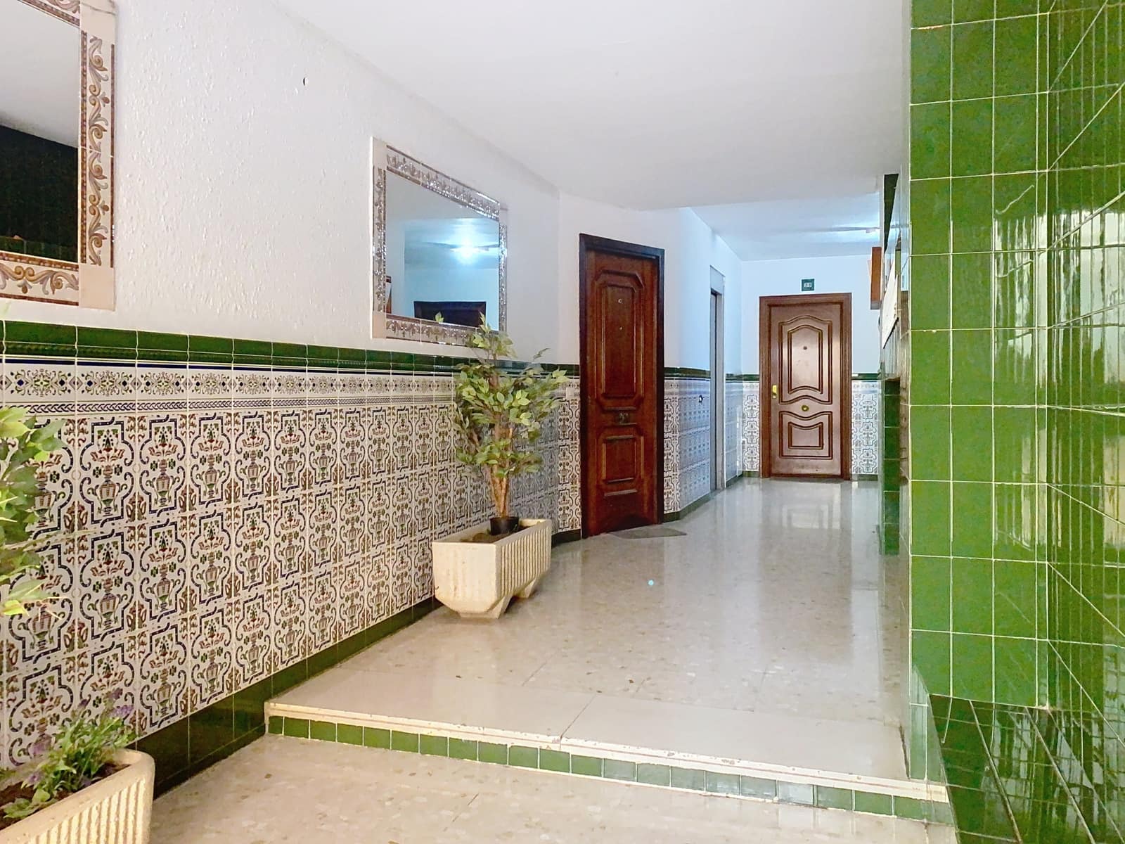 3 soveværelse Lejlighed til salg i Estepona med garage - € 320.000 (Ref: 10054967)