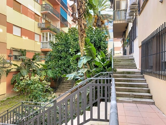 3 soveværelse Lejlighed til salg i Estepona med garage - € 320.000 (Ref: 10054967)