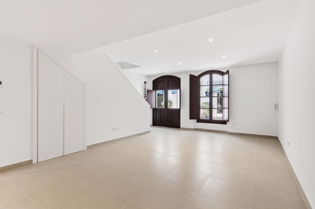 2 quarto Casa em Banda para venda em Estepona - 650 000 € (Ref: 10061725)