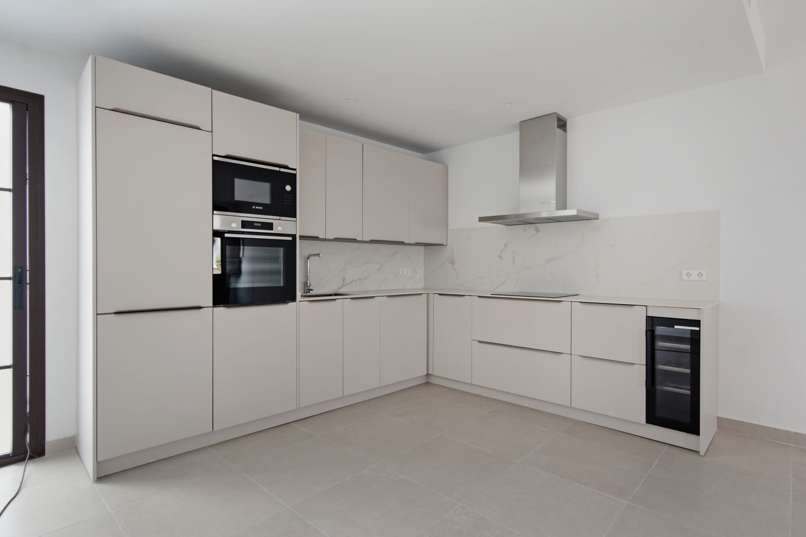 3 quarto Casa em Banda para venda em Estepona - 850 000 € (Ref: 10061728)