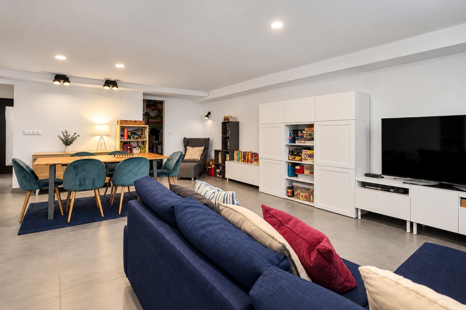 3 sypialnia Dom blizniak na sprzedaż w Casares z basenem - 520 000 € (Ref: 10081005)