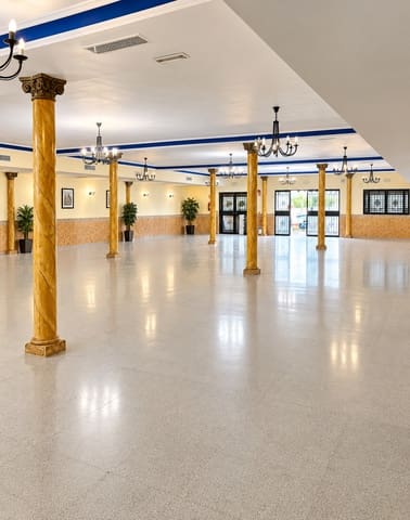 Local Comercial en Estepona en venta - 557.000 € (Ref: 10094442)