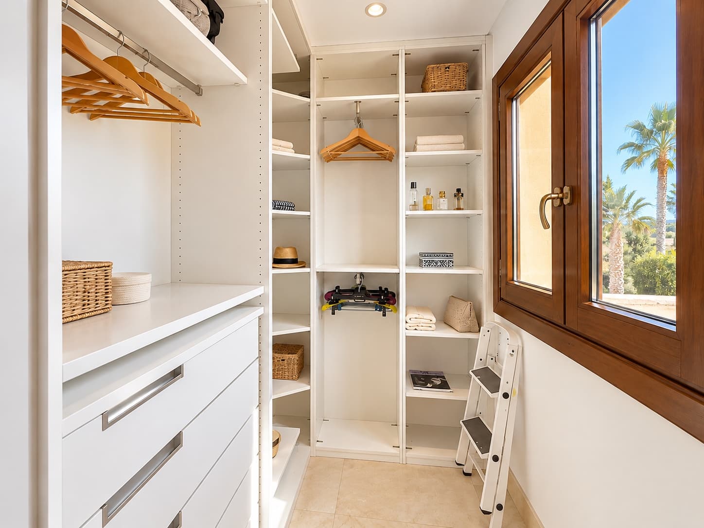 4 chambre Villa/Maison à vendre à Estepona avec piscine garage - 1 500 000 € (Ref: 10148501)