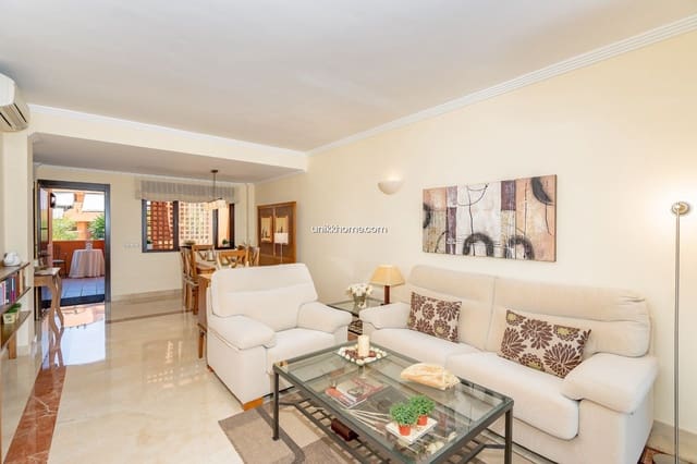 3 soverom Leilighet til salgs i Estepona med svømmebasseng garasje - € 495 000 (Ref: 7654073)