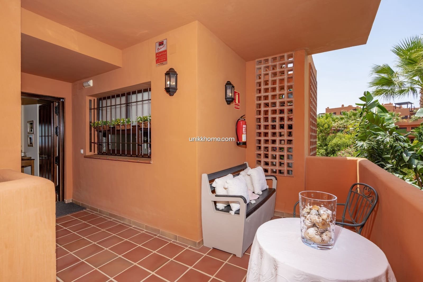 3 bedroom Apartment for sale in Estepona with pool garage - € 495,000 (Ref: 7654073)