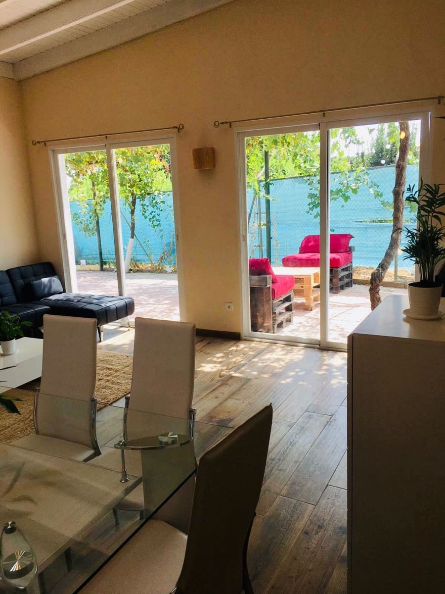 2 sypialnia Finka/Dom wiejski na sprzedaż w El Velerin z basenem garażem - 380 000 € (Ref: 7654077)