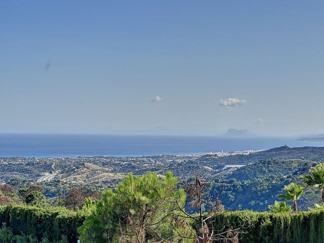 Finca/Casa Rural de 4 habitaciones en El Padrón, Estepona en venta con piscina garaje - 8.000.000 € (Ref: 7766836)