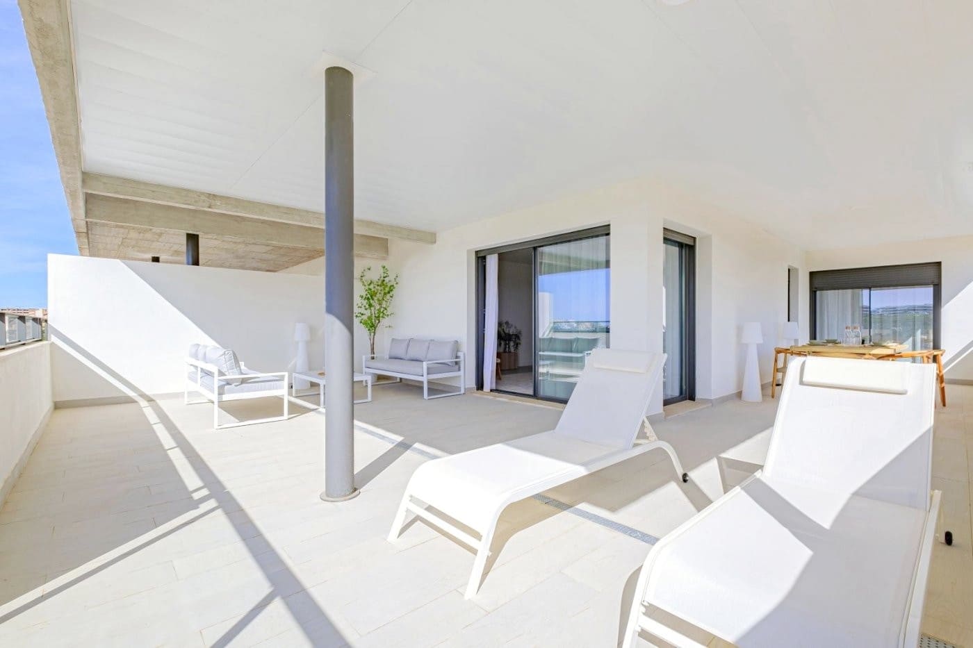 2 soveværelse Lejlighed til salg i Casares med swimmingpool garage - € 305.000 (Ref: 7910774)