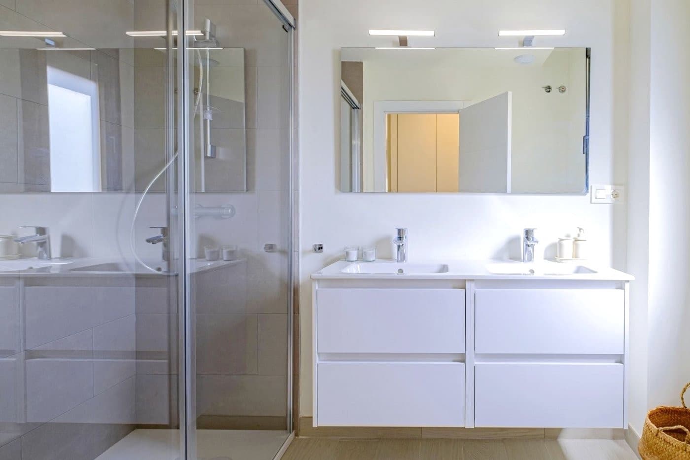 2 slaapkamer Penthouse te koop in Casares met zwembad garage - € 420.000 (Ref: 7910777)