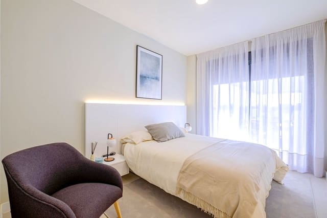 2 slaapkamer Penthouse te koop in Casares met zwembad garage - € 420.000 (Ref: 7910777)