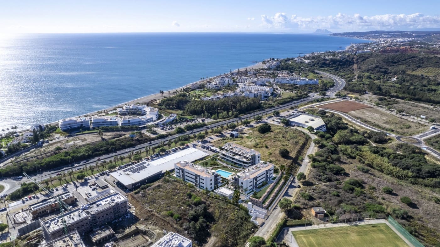 3 sypialnia Apartament na sprzedaż w Estepona z basenem garażem - 550 000 € (Ref: 7996934)