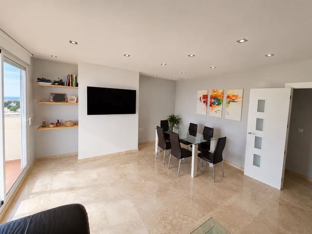2 sypialnia Penthouse na sprzedaż w Estepona z basenem garażem - 399 000 € (Ref: 8181630)