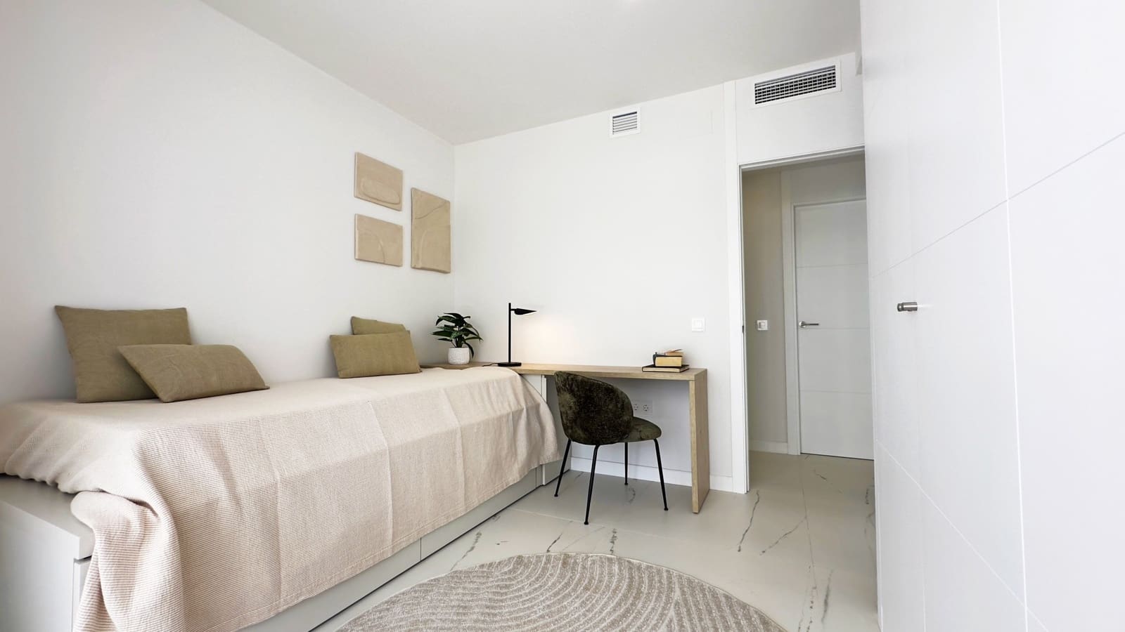 Ático de 2 habitaciones en Casares en venta con piscina garaje - 649.000 € (Ref: 8187449)