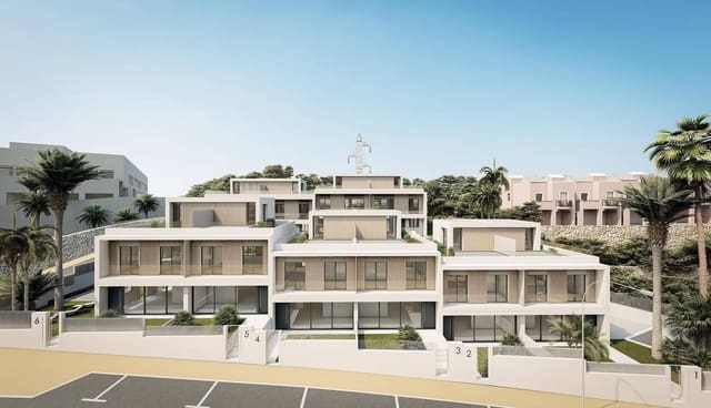 4 bedroom Semi-detached Villa for sale in Estepona with pool garage - € 730,000 (Ref: 8187460)