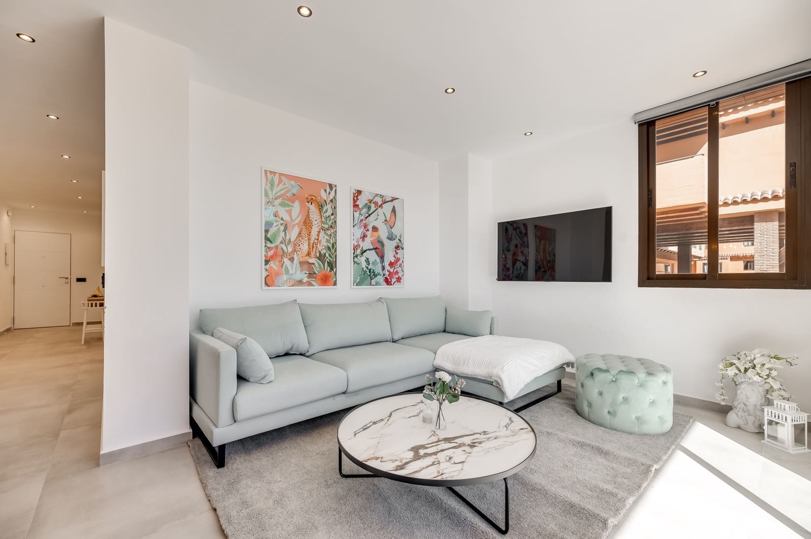 5 soverom Leilighet til salgs i El Paraiso med svømmebasseng garasje - € 749 000 (Ref: 8245008)