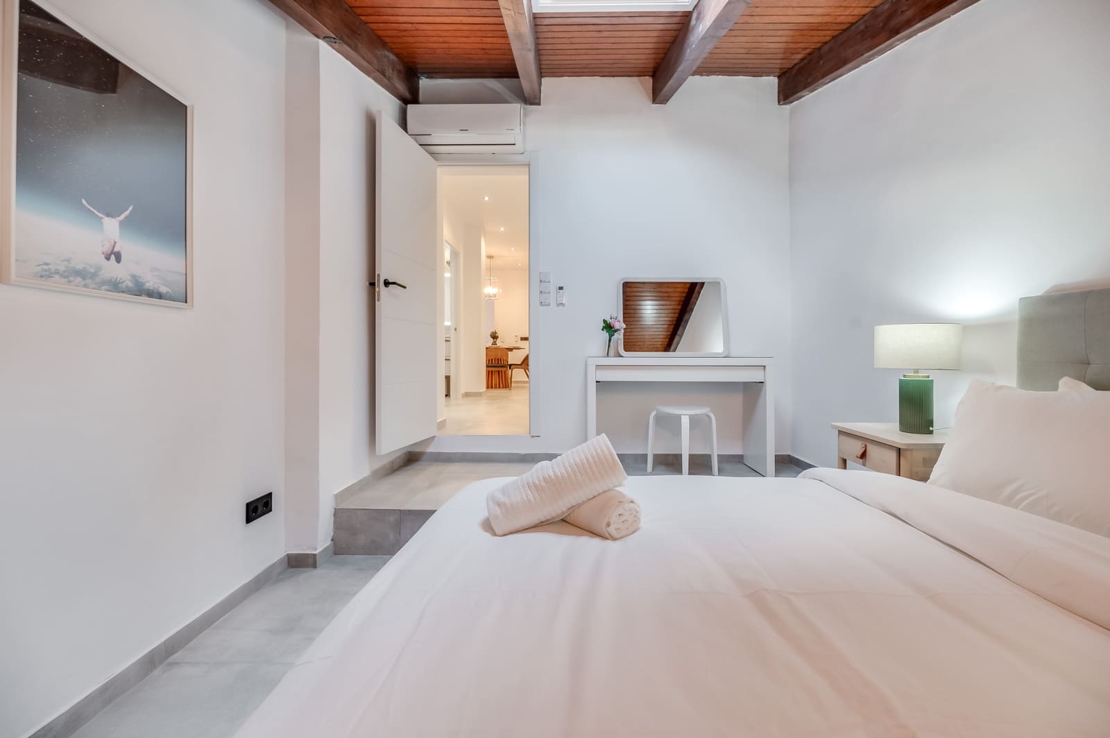 5 soverom Leilighet til salgs i El Paraiso med svømmebasseng garasje - € 749 000 (Ref: 8245008)