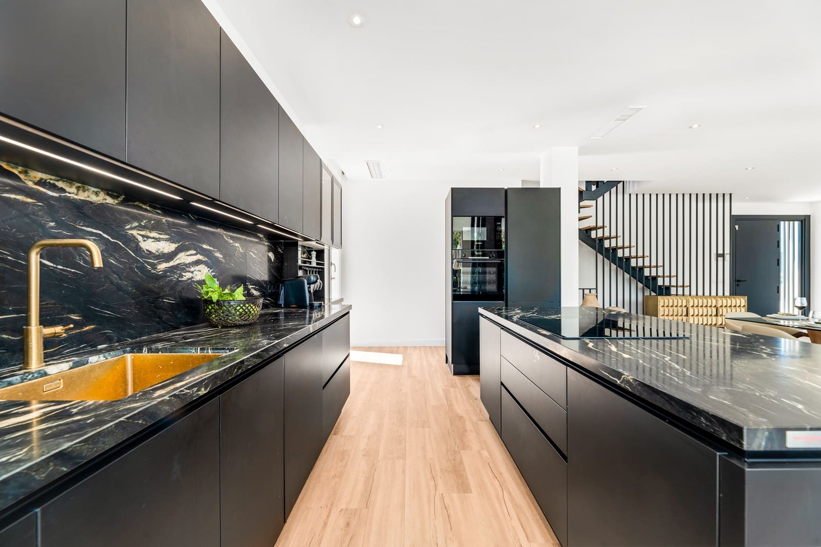 5 soveværelse Villa til salg i San Pedro de Alcantara med swimmingpool garage - € 2.950.000 (Ref: 8267985)