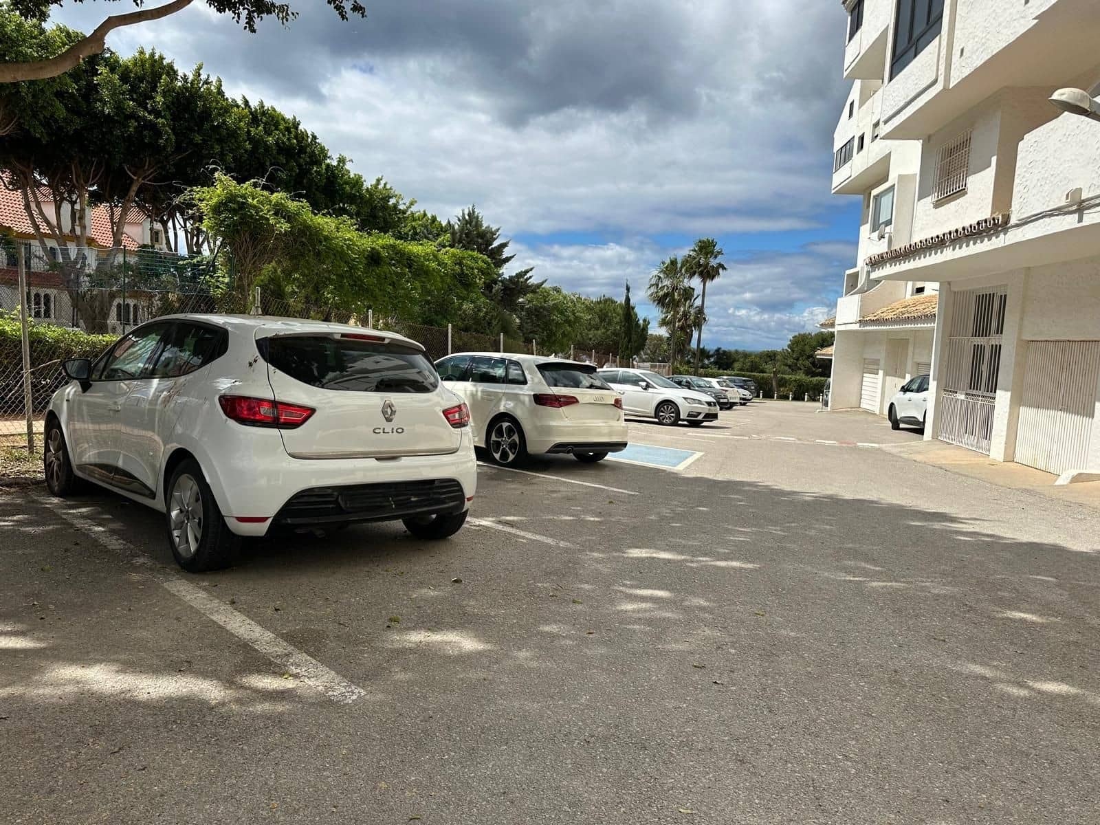 3 quarto Apartamento para venda em Estepona com piscina garagem - 430 000 € (Ref: 8305334)