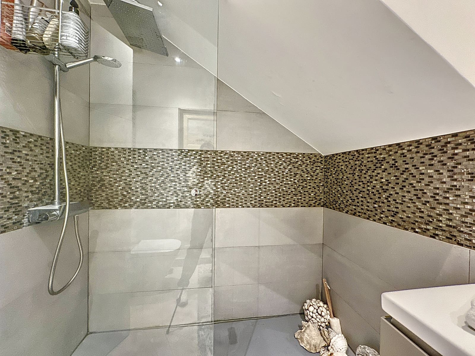 3 quarto Apartamento para venda em Estepona com piscina garagem - 430 000 € (Ref: 8305334)