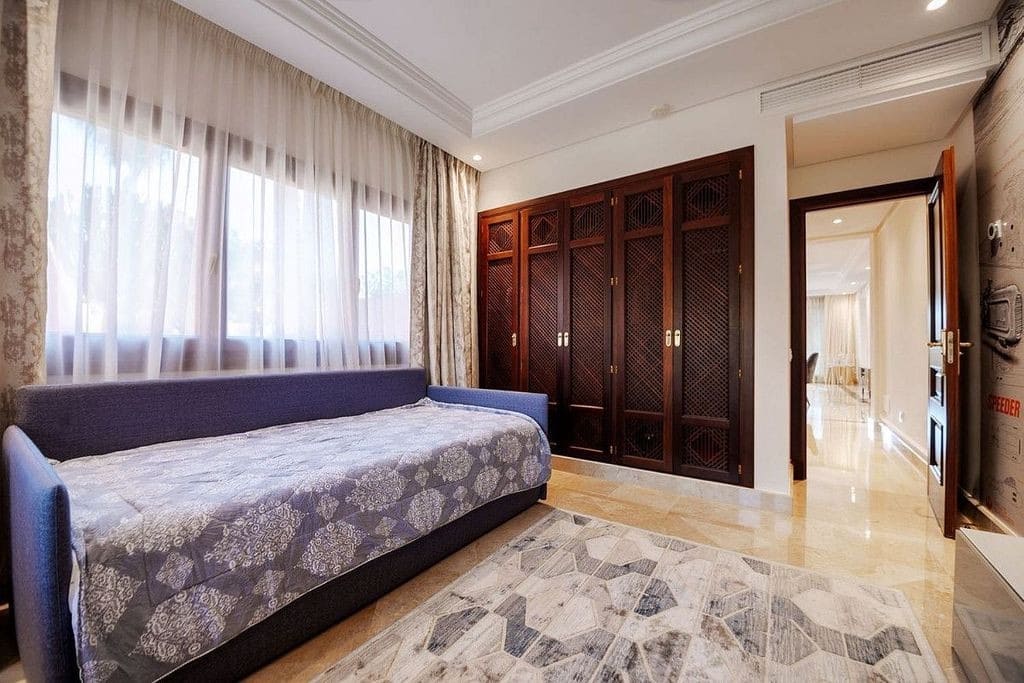 3 sovrum Takvåning till salu i Estepona med pool garage - 2 250 000 € (Ref: 8405371)