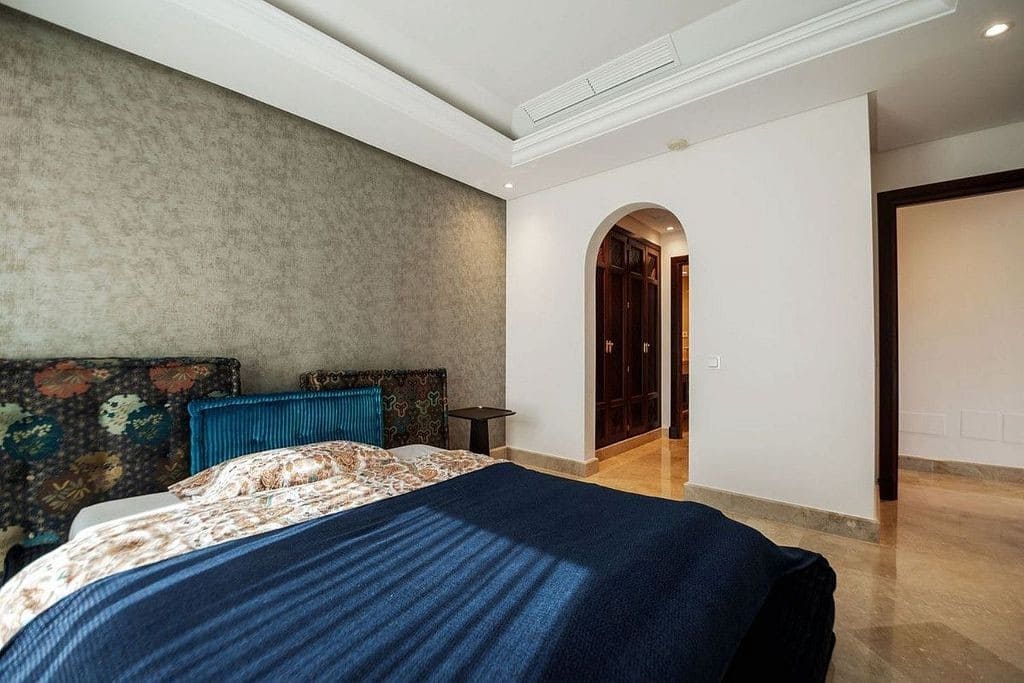 3 sovrum Takvåning till salu i Estepona med pool garage - 2 250 000 € (Ref: 8405371)