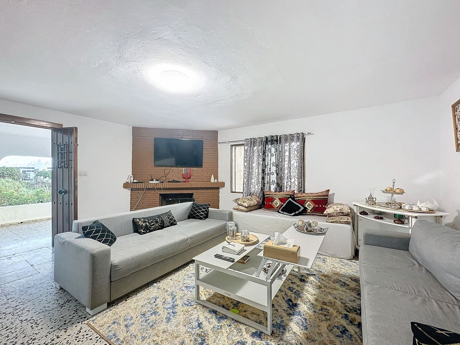 2 slaapkamer Finca/Landhuis te koop in Estepona met zwembad - € 535.000 (Ref: 8572484)