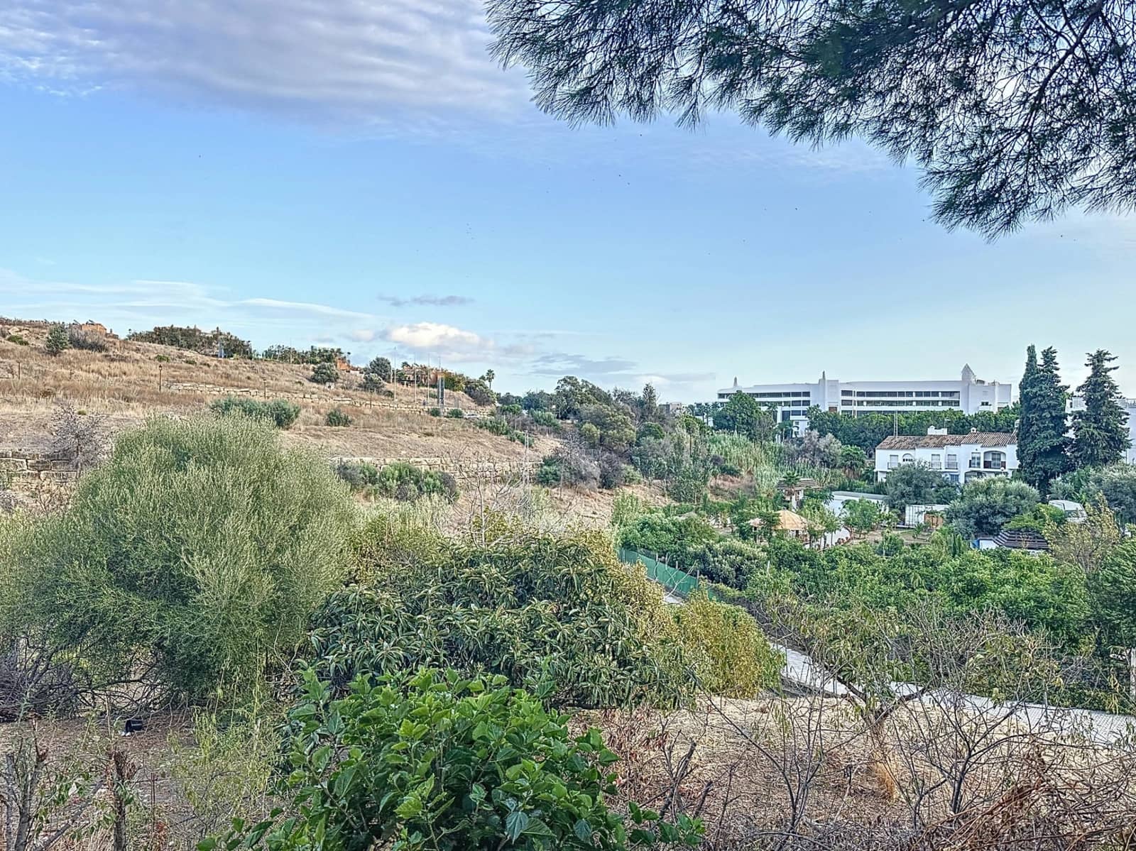 2 slaapkamer Finca/Landhuis te koop in Estepona met zwembad - € 535.000 (Ref: 8572484)