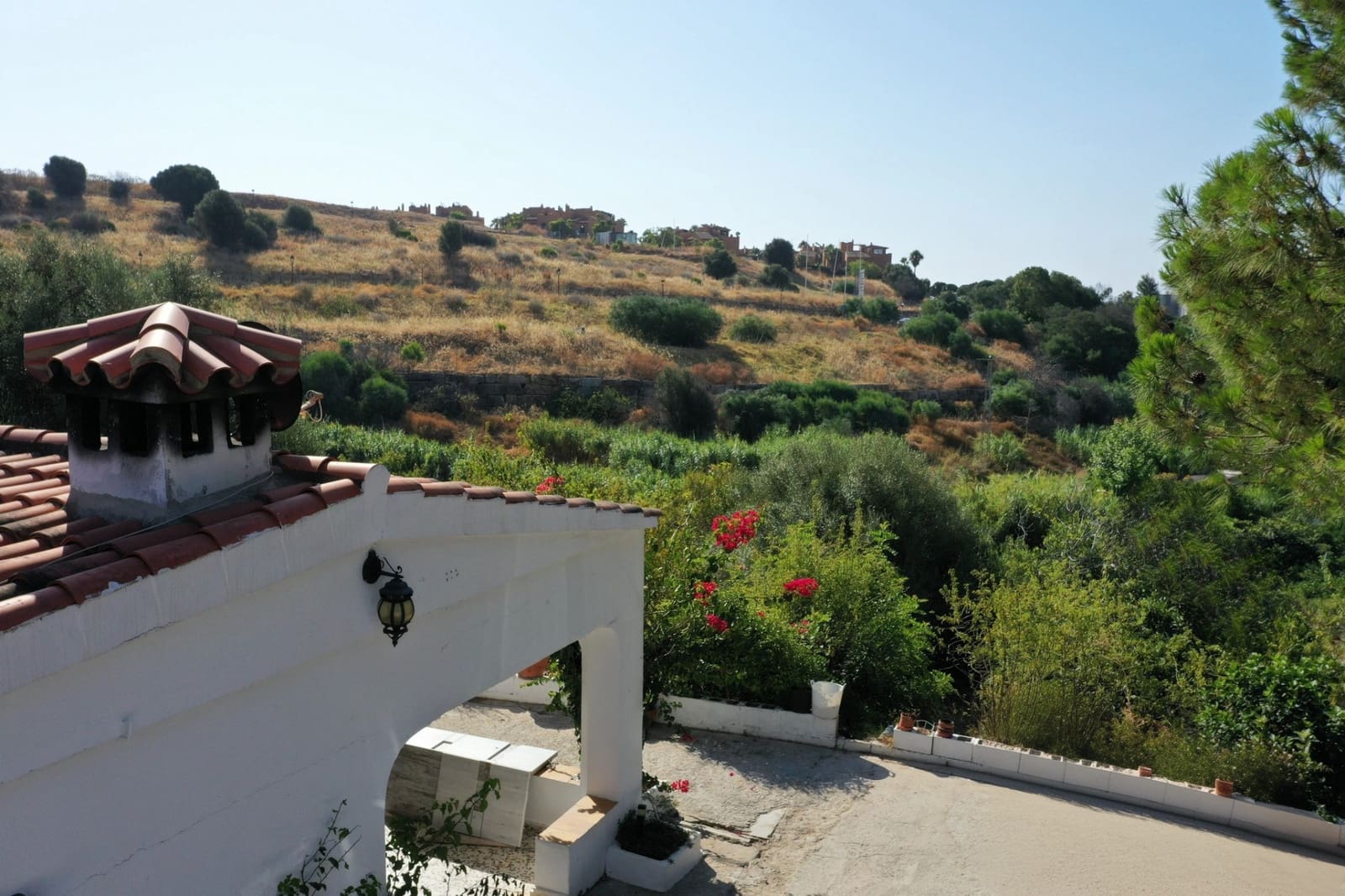 2 slaapkamer Finca/Landhuis te koop in Estepona met zwembad - € 535.000 (Ref: 8572484)