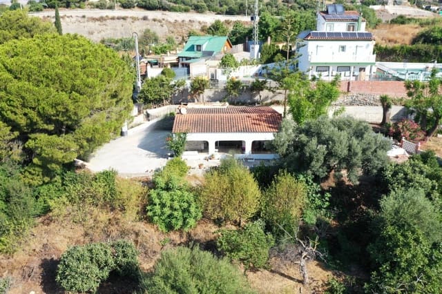 2 quarto Quinta/Casa Rural para venda em Seghers, Estepona com piscina - 535 000 € (Ref: 8572484)