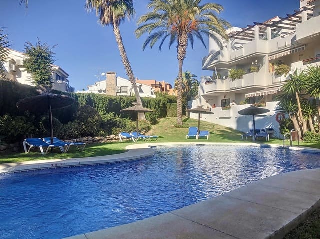 2 makuuhuone Huoneisto myytävänä paikassa Bel-Air, Estepona mukana uima-altaan 
autotalli - 360 000 € (Ref: 8597574)