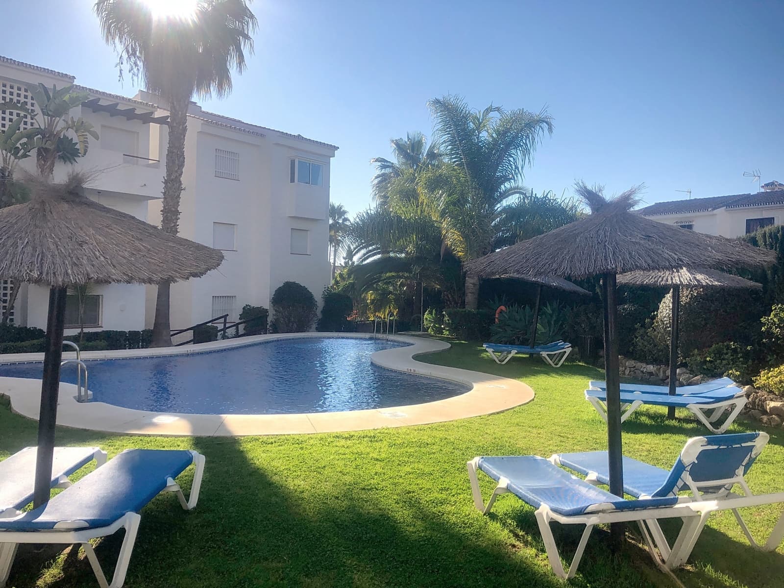 2 bedroom Apartment for sale in Bel-Air with pool garage - € 360,000 (Ref: 8597574)