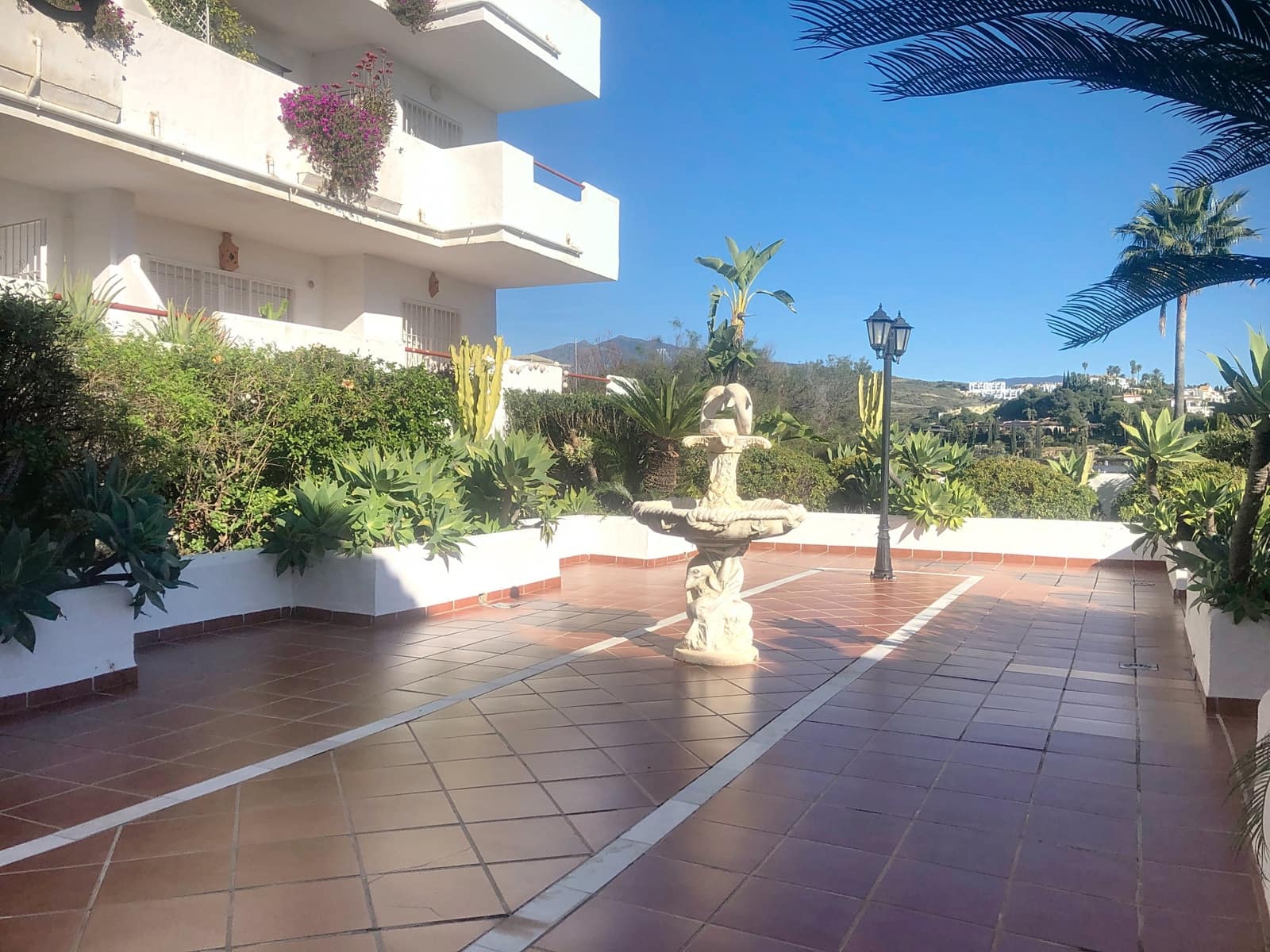 2 bedroom Apartment for sale in Bel-Air with pool garage - € 360,000 (Ref: 8597574)