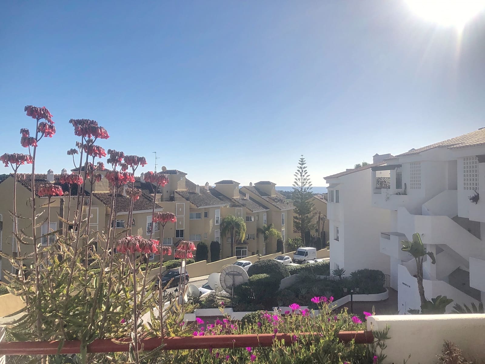 2 bedroom Apartment for sale in Bel-Air with pool garage - € 360,000 (Ref: 8597574)