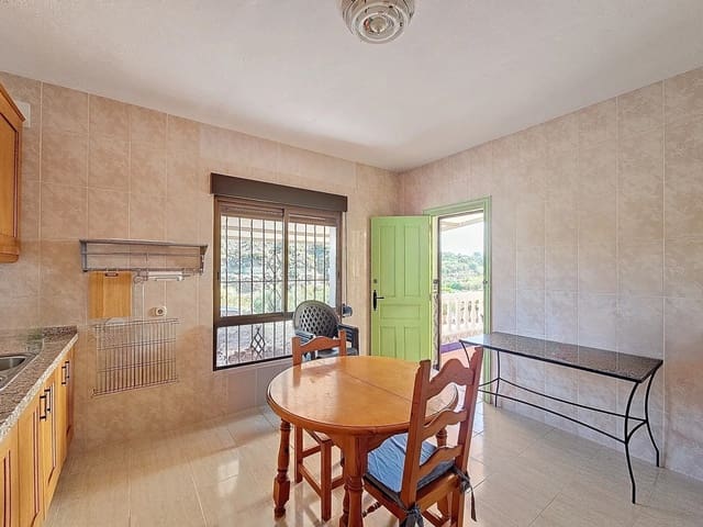 3 bedroom Finca/Country House for sale in El Padrón, Estepona with garage - € 490,000 (Ref: 8619838)