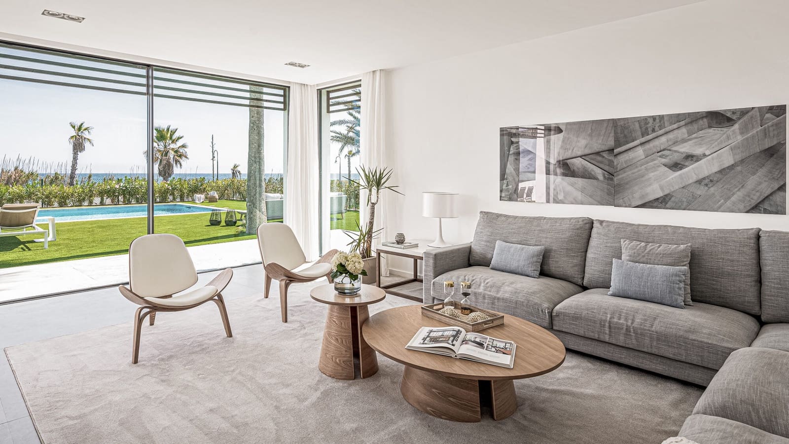 5 bedroom Villa for sale in Estepona with pool garage - € 5,995,000 (Ref: 8624896)