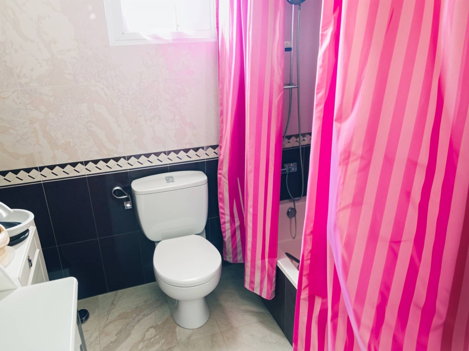 6 bedroom Finca/Country House for sale in Estepona with pool garage - € 850,000 (Ref: 8630324)