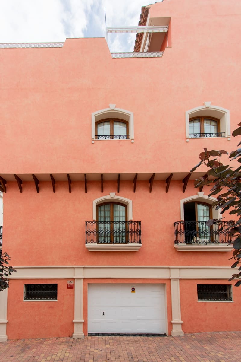7 bedroom Townhouse for sale in Estepona with pool garage - € 1,700,000 (Ref: 8634375)