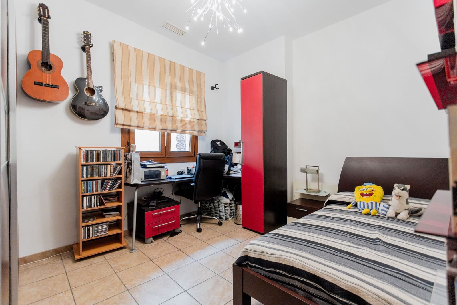 7 bedroom Townhouse for sale in Estepona with pool garage - € 1,700,000 (Ref: 8634375)