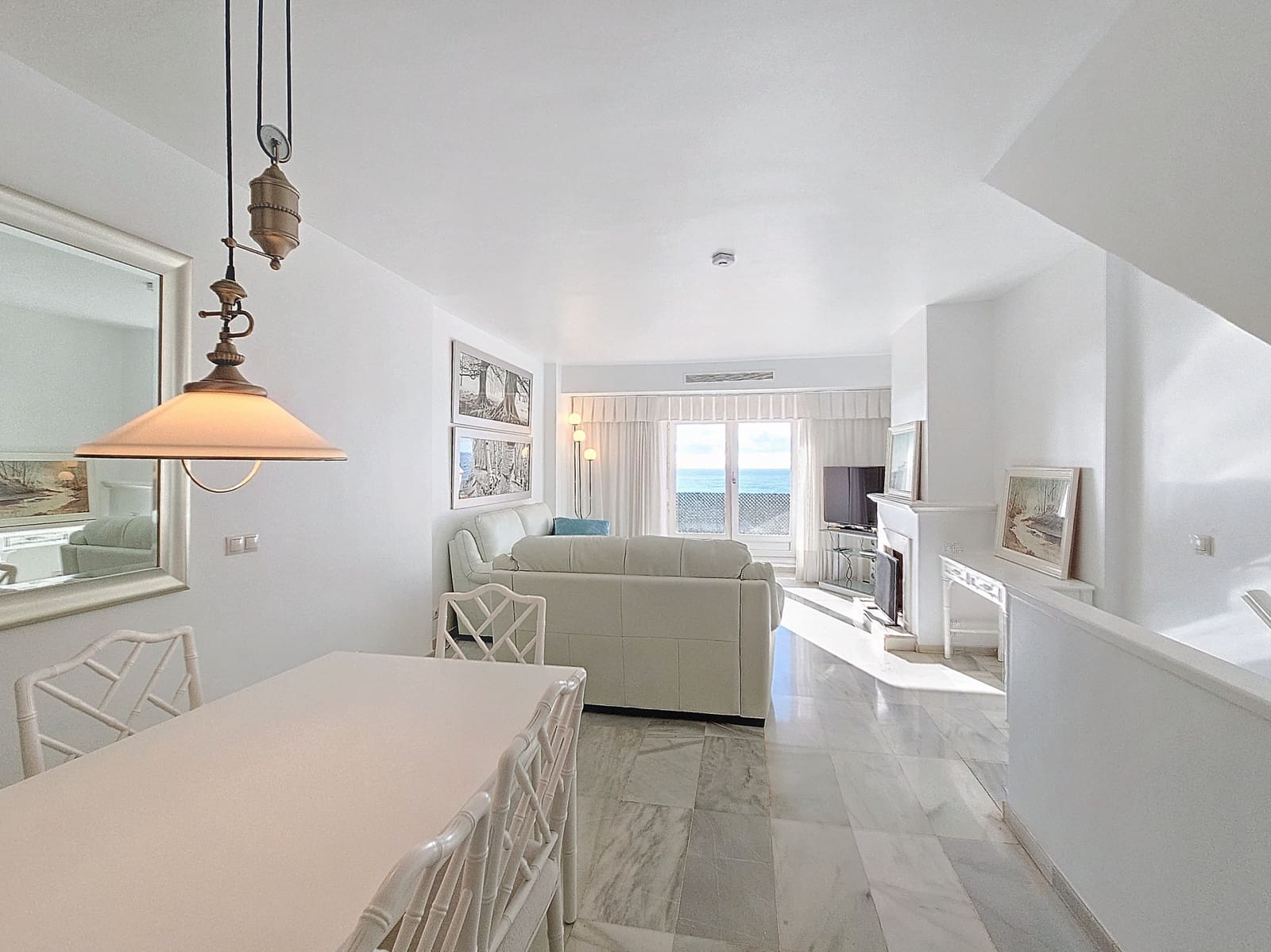 5 bedroom Townhouse for sale in Estepona with pool garage - € 895,000 (Ref: 8636997)