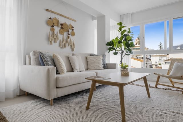 2 soverom Penthouse til salgs i Estepona - € 448 000 (Ref: 8638438)